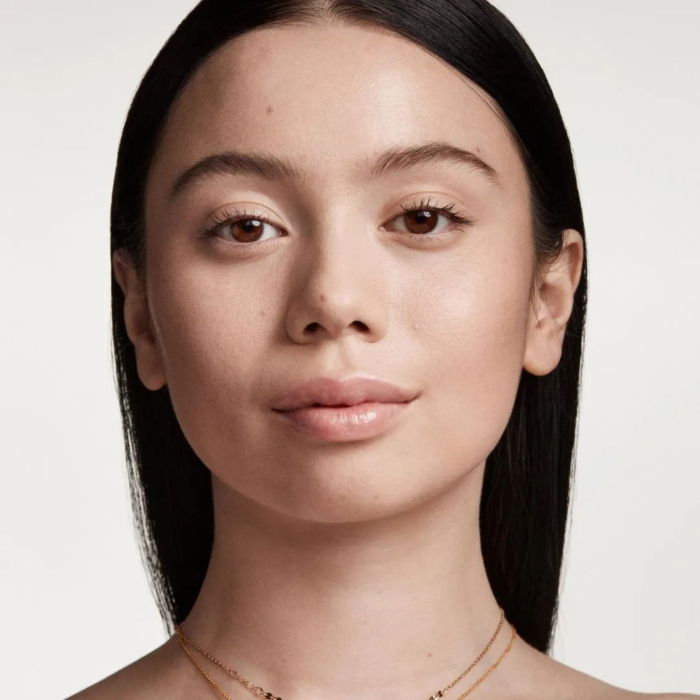 Тональный крем в стике FENTY BEAUTY Eaze Drop Blur Smooth Tint Stick 9g в оттенке: 3
