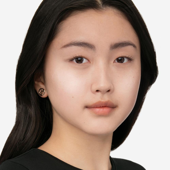 Тональний крем з SPF15 GIORGIO ARMANI Designer glow radiant revitalizing foundation 30 ml у відтінку: 2