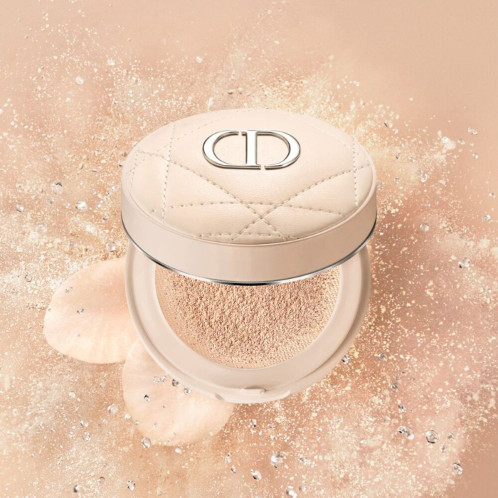 Кушон для лица DIOR Forever CUSHION POWDER 10g в оттенке: light
