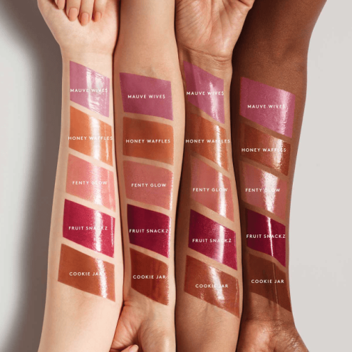 Блеск для губ кремовый Fenty Beauty By Rihanna Gloss Bomb CREAM в оттенке: 04 Cookie Jar