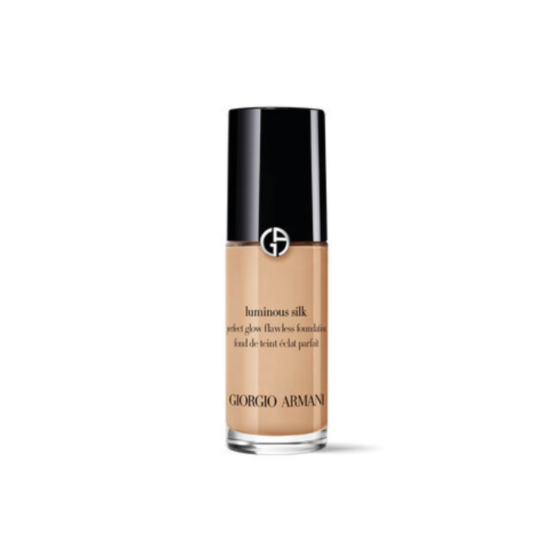 Тональна основа GIORGIO ARMANI Luminous Silk perfect glow foundation 18 ml у відтінку: 4