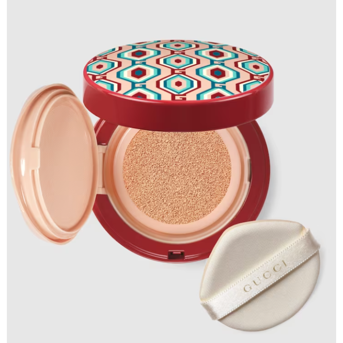 Тональный кушон Gucci Cushion de Beauté SPF foundation Limited Edition в оттенке 02.5