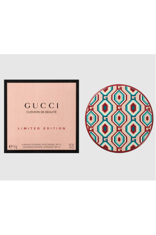 Тональный кушон Gucci Cushion de Beauté SPF foundation Limited Edition в оттенке 02.5
