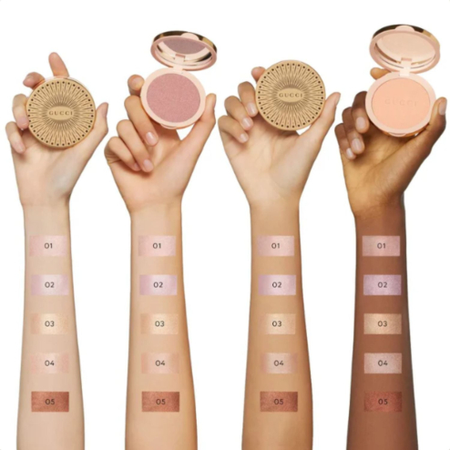 Хайлайтер для лица GUCCI Glow Highlighter Silky Illuminating Powder 10g в оттенке: 03 warm gold