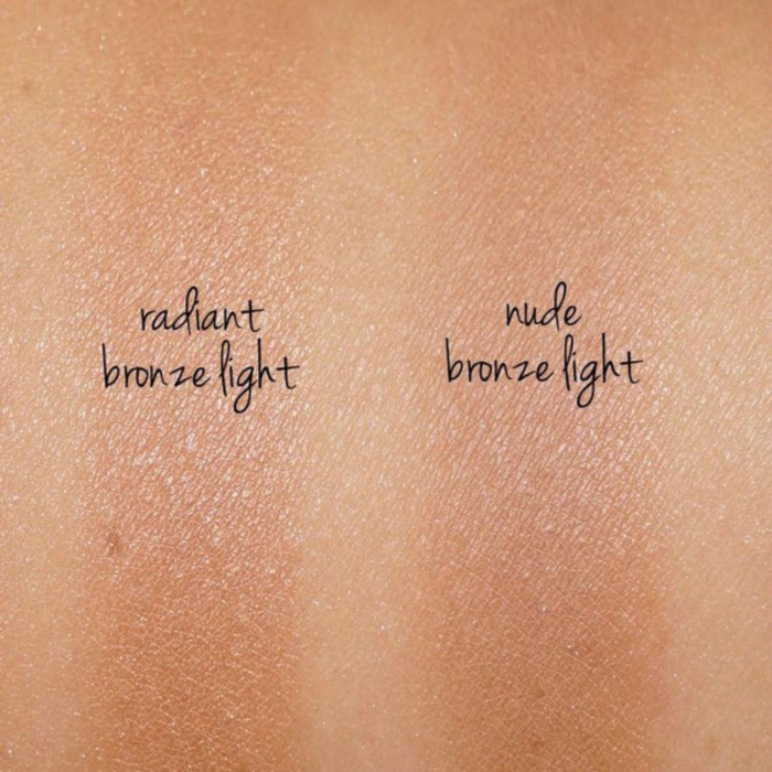 Бронзер для обличчя HOURGLASS Ambient lighting bronzer 1,3g у відтінку: Radiant bronzer light