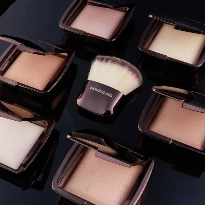 Пудра з ефектом сяйва міні HOURGLASS Ambient Lighting Powder 1,3g у відтінку: luminous light