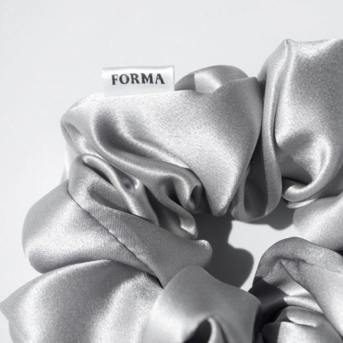 Шовкова резинка для волосся Forma Store в розмірі М у відтінку: Сірий