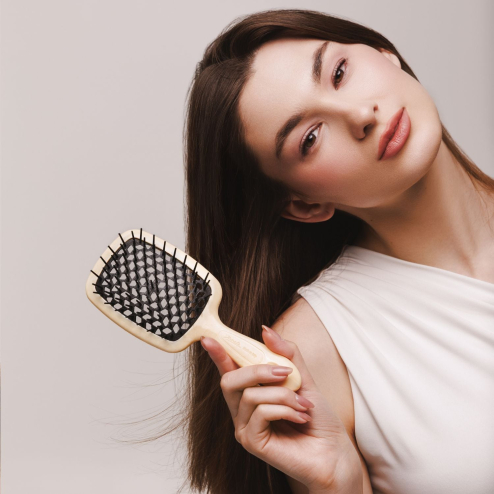 Розчіска JANEKE SUPERBRUSH стандарт у відтінку: Пастельно-жовта з чорним