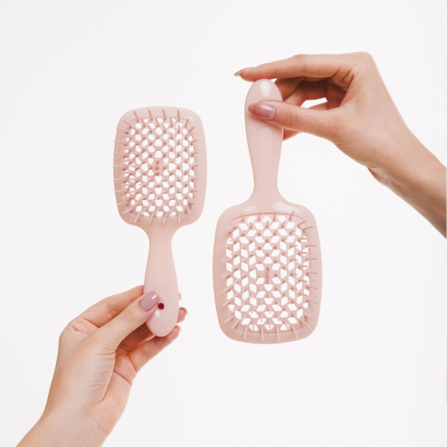 Расческа JANEKE SUPERBRUSH SMALL мини в оттенке: Пудровый с пудровым