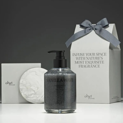 Мыло-эксфолиант для тела KUNDAL Exfoliating&Waterfull Hand Wash Vanilla Wave 380ml