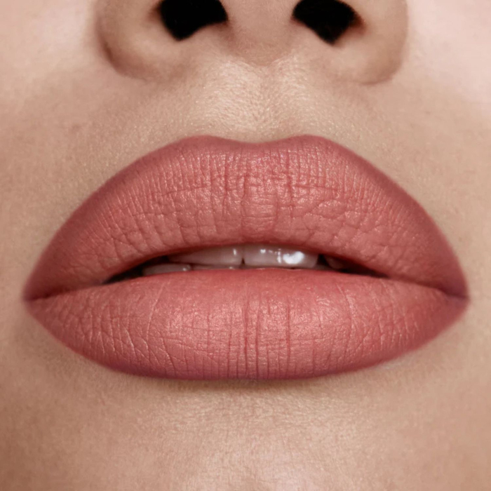 Карандаш для губ KYLIE Lip Liner Pencil 1.14g в оттенке: comes naturally