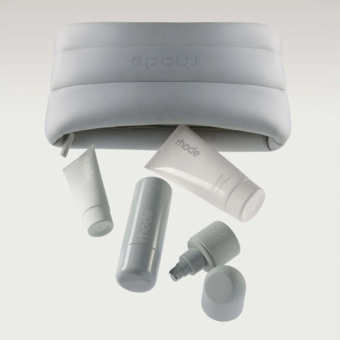 Набор в косметичке RHODE Kit with Pouch