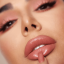 Помада для губ HUDA BEAUTY Power Bullet Cream Glow 3g у відтінку: Sweet Cheeks
