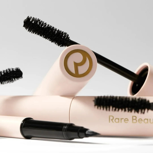 Туш для об'єму RARE BEAUTY Perfect Strokes Volumizing Mascara 8ml у відтінку: black