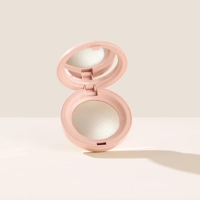Хайлайтер для обличчя RARE BEAUTY Silky Touch Highlighter 2.8g у відтінку: Enlighten