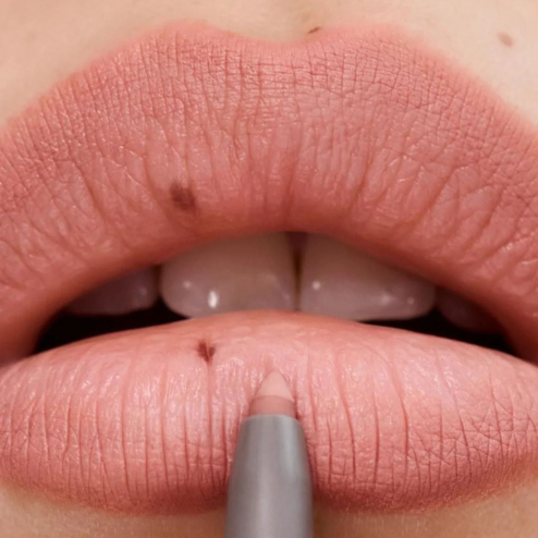 Олівець для губ REFY Lip sculpt crayon 0.32g у відтінку: oat