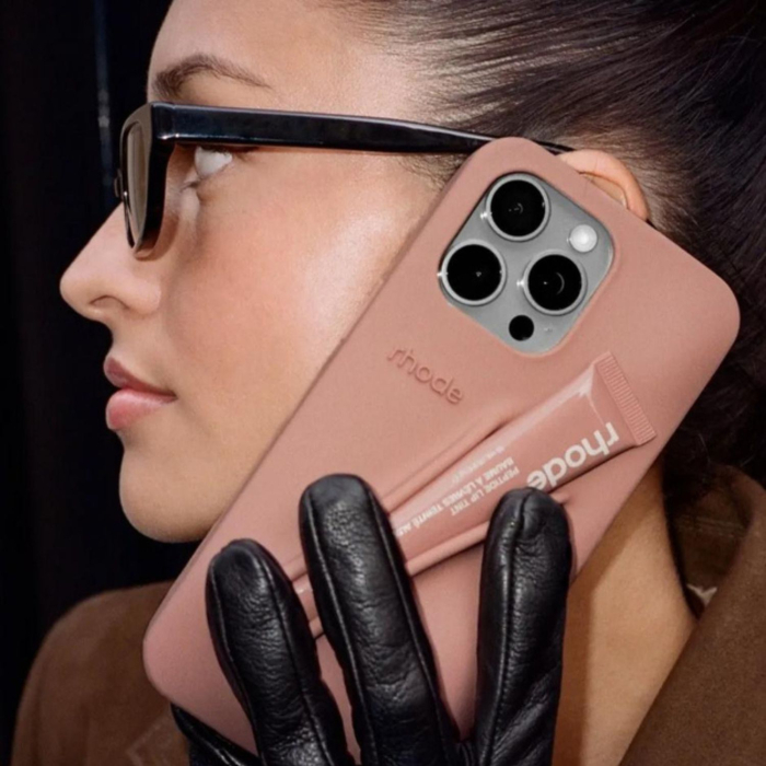 Чехол для айфону RHODE Compatible with iPhone 16 Pro Max в кольорі: toast