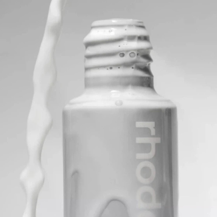 Зволожувальна есенція для обличчя RHODE Glazing Milk 124ml