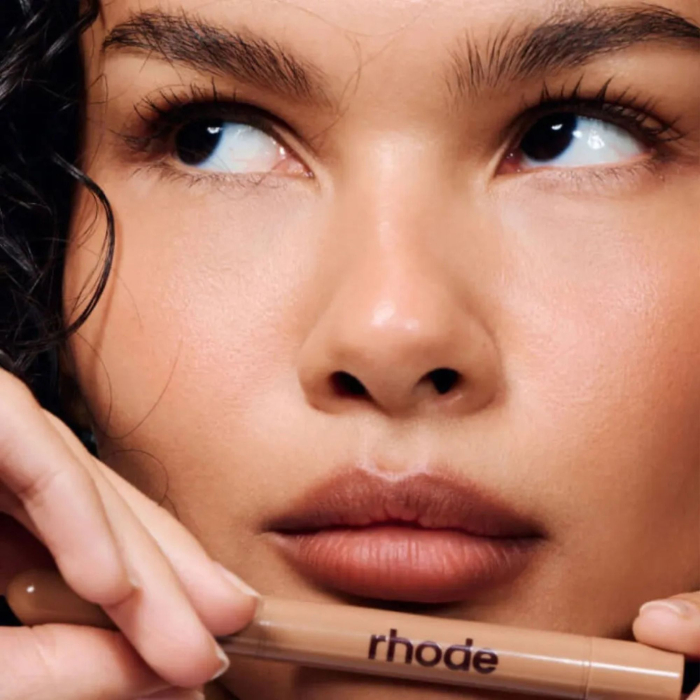 Карандаш для губ RHODE Peptide lip shape 0.75g в оттенке: Lean