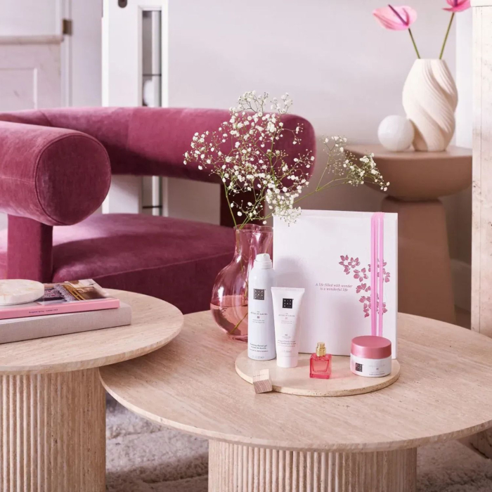 Жіночий подарунковий набір розмір M RITUALS із серії: Ritual of Sakura 2025