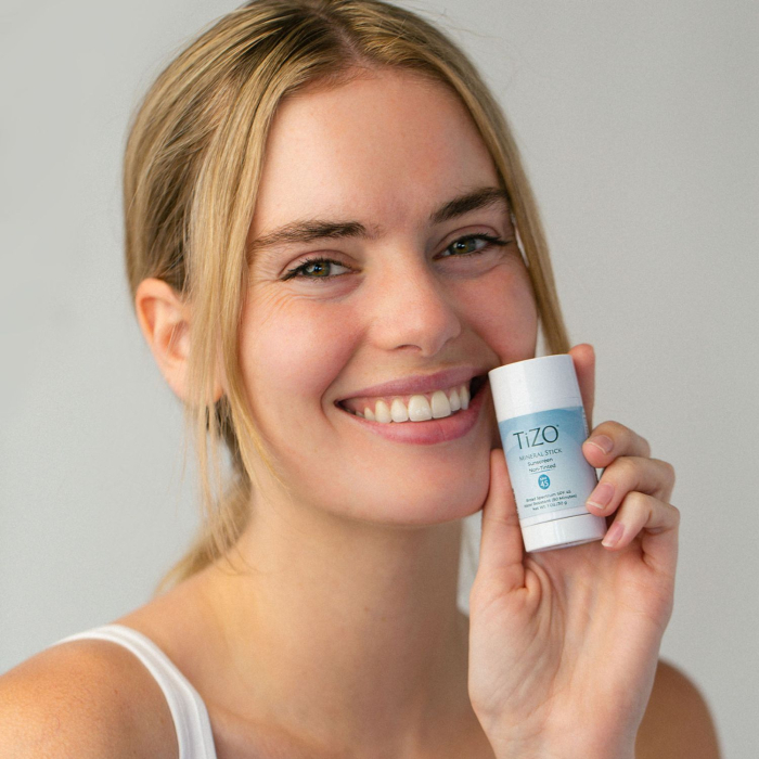 Стік мінеральний сонцезахисний без відтінку TIZO Mineral Stick Non-Tinted SPF45, 30 g