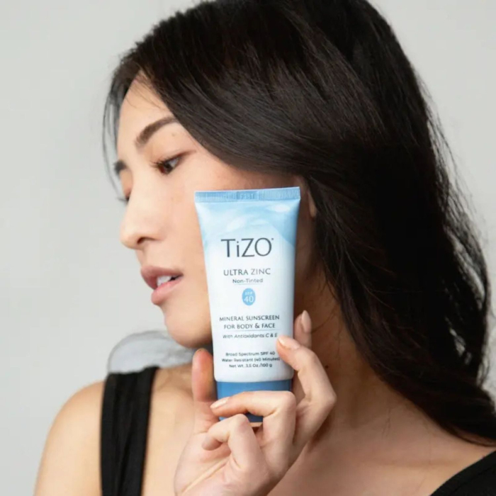 Крем минеральный солнцезащитный для лица и тела TIZO Ultra Zinc Body, Face Non-Tinted SPF40,100g
