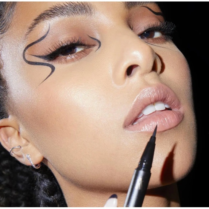 Водостійка підводка для повік із пензлем KVD Vegan Beauty Tattoo Liner Waterproof Black 0.55 ml