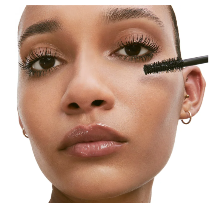 Туш для вій YVES SAINT LAURENT Lash Clash Waterproof Mascara Volume Extrême 8,6g у відтінку 1 noir/black