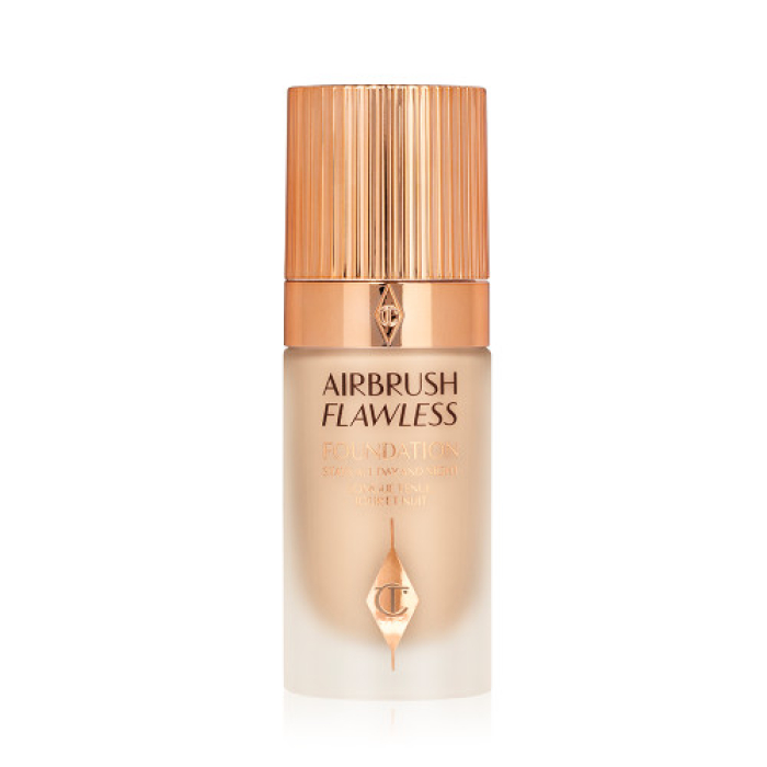Тональная основа Charlotte Tilbury Airbrush Flawless Foundation в оттенке 5 NEUTRAL