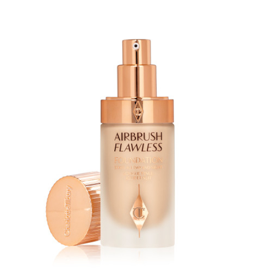 Тональная основа Charlotte Tilbury Airbrush Flawless Foundation в оттенке 5 NEUTRAL