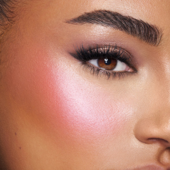 Палітра для обличчя CHARLOTTE TILBURY HOLLYWOOD Blush & Glow Glide Palette 7.5g у відтінку: FAIR-MEDIUM