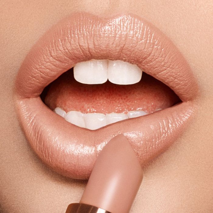 Помада Charlotte Tilbury K.I.S.S.I.N.G NUDE KATE 10 g