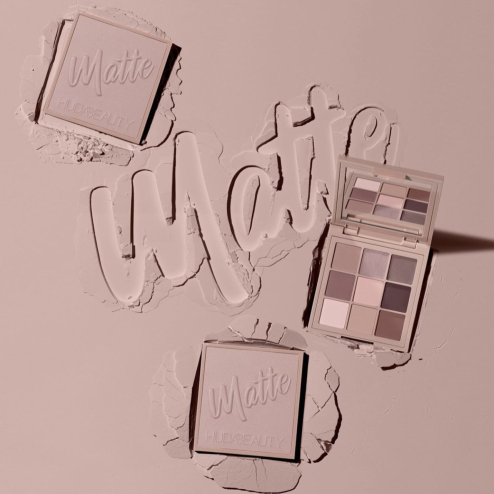HUDA BEAUTY Палітра тіней Obsessions у відтінку: COOL MATTE