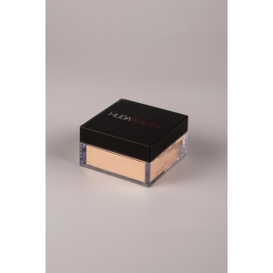 Розсипчаста пудра HUDA BEAUTY Easy Bake Loose Baking & Setting Powder 20 g у відтінку: BANANA BREAD