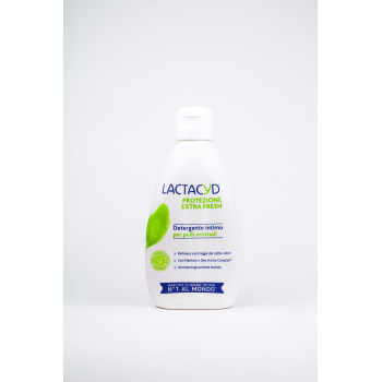 Средство для интимной гигиены Дополнительная защита и свежесть Lactacyd Detergente Intimo Protezione Extra Fresh 300 ml 