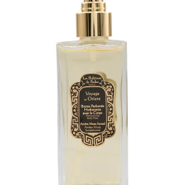 Спрей для тіла LA SULTANE DE SABA Moisturizing Mist Amber Musk Sandalwood Fragrance 200ml