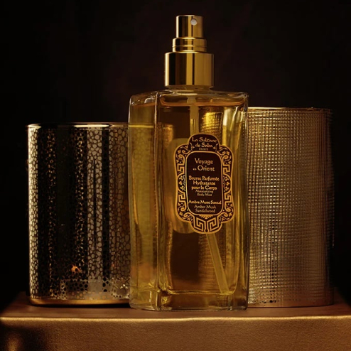 Спрей для тела LA SULTANE DE SABA Moisturizing Mist Amber Musk Sandalwood Fragrance 200ml