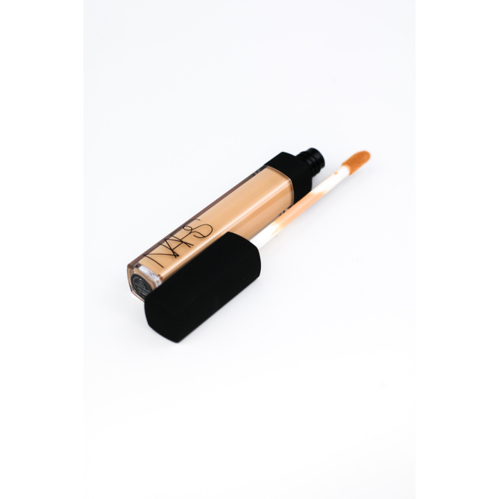 NARS Консилер під очі у відтінку: LIGHT 2.3 MADELEINE