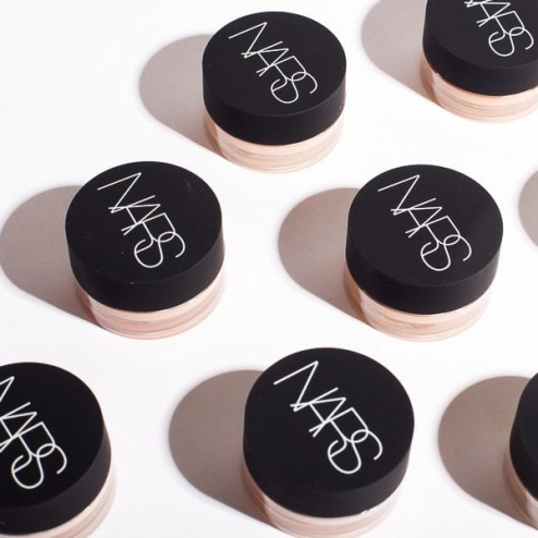 Консиллер в шайбе NARS Soft Matte Light 1 Chantilly