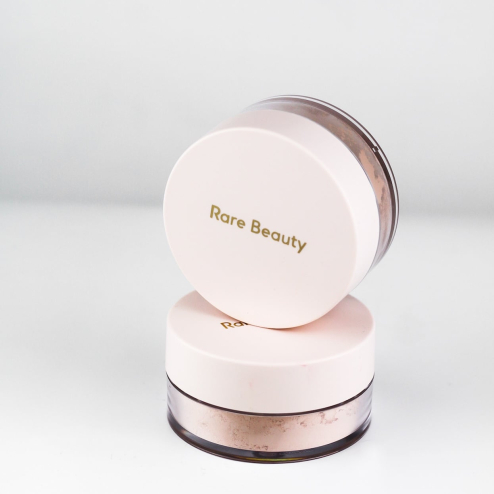 Пудра Rare Beauty Always an Optimist Soft Radiance Setting Powder Light Medium