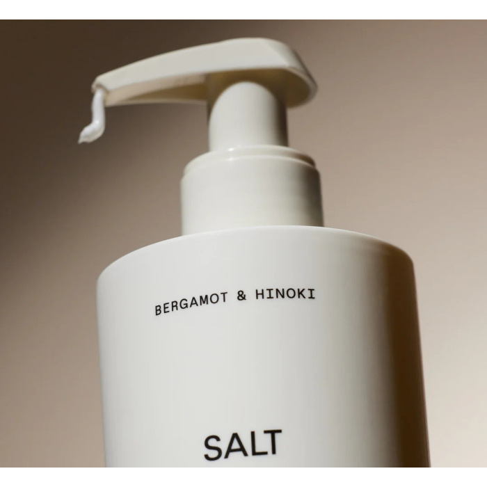 Зволожувальний лосьйон для тіла з ароматом бергамоту та хінокі SALT & STONE, 260 ml