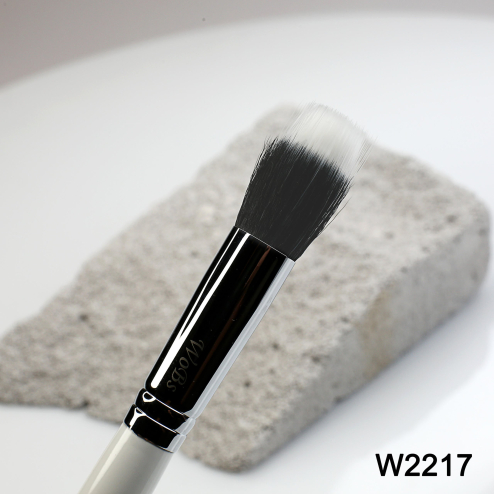 WOBS Пензлик для тону (синтетика) W2217