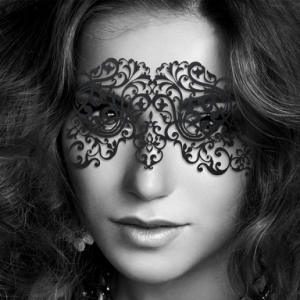 Вінілова маска на стікерах  ДАЛІЛA  Bijoux Indiscrets (Іспанія)