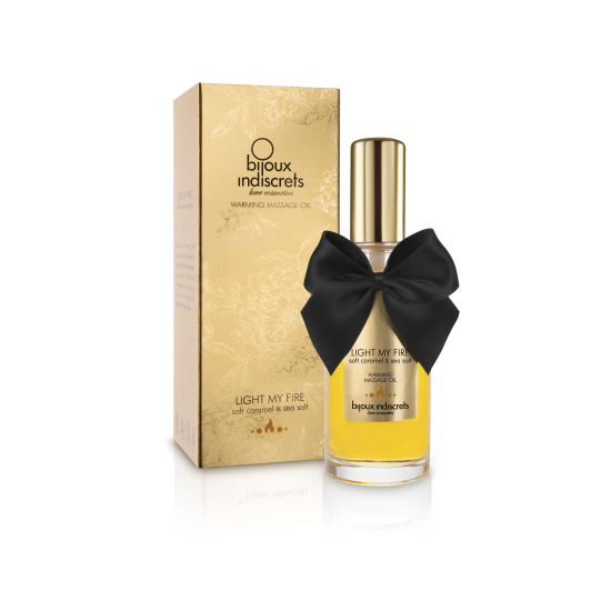 Зігріваюча масажна олія  LIGHT MY FIRE, 100 мл.  солона карамель  Bijoux Cosmetiques (Іспанія)
