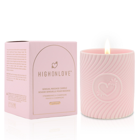 Масажна свічка з ароматом полуниці та шампанського Sensual Massage Candle Strawberries&Champagne, 250 мл HighOnLove (Канада)